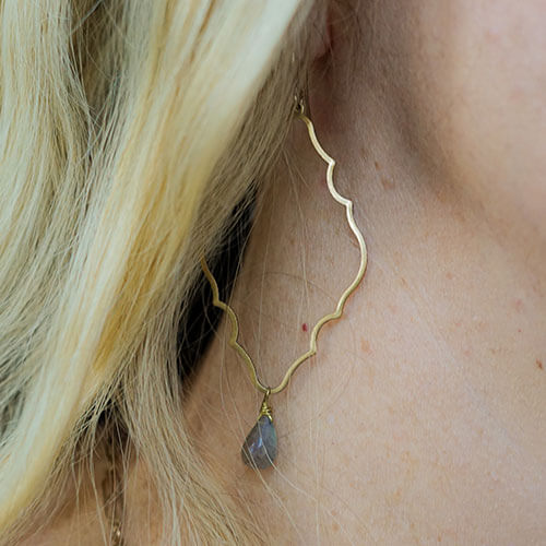 Trefoil Earring: Gothic Dew Drop Earring